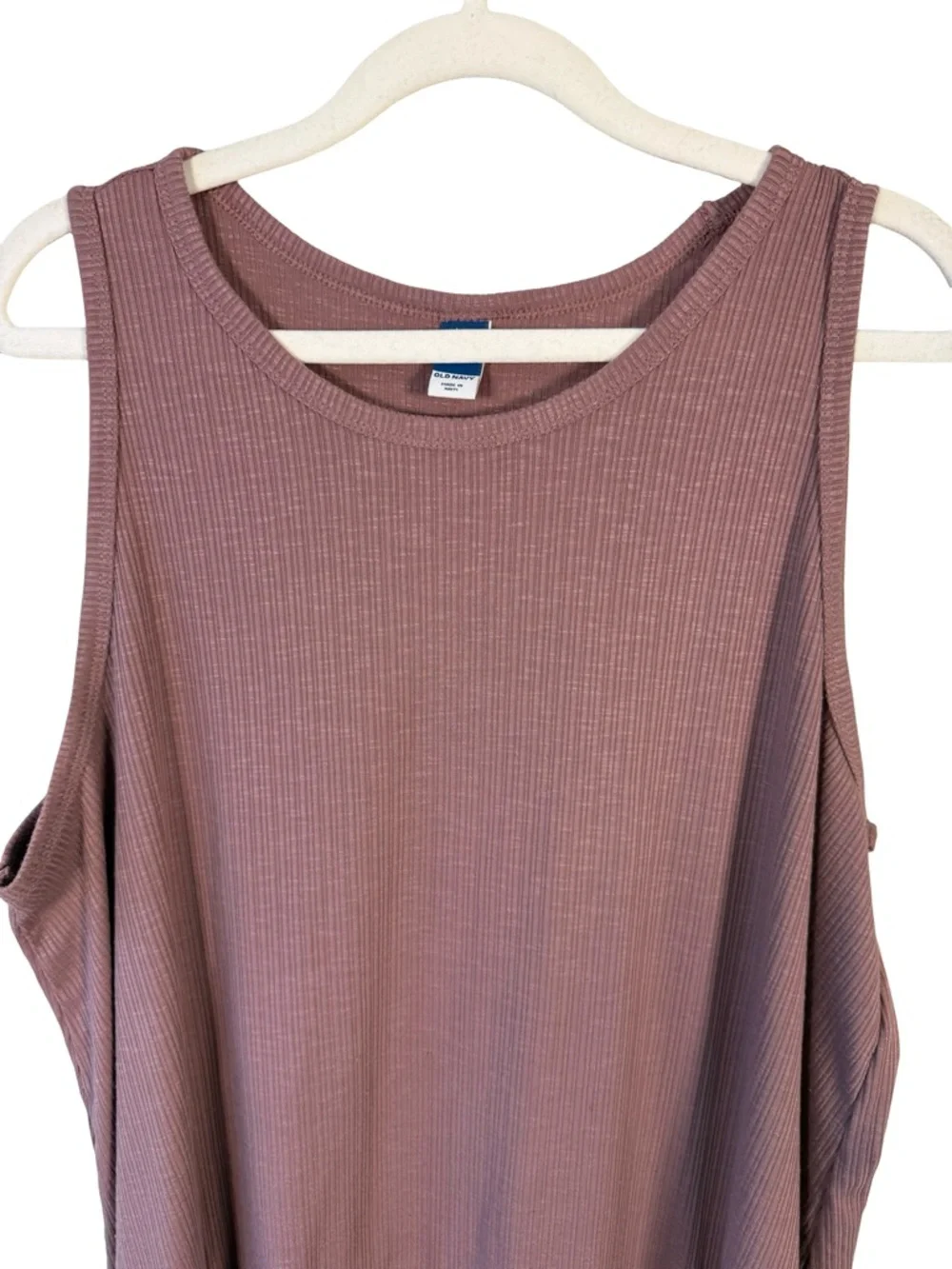 Old Navy Mauve Ribbed Tank Top Size XL Casual Minimalist Summer Stretch Basic - Picture 7 of 10
